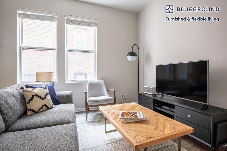 Building Photo - 1826 Vernon St NW