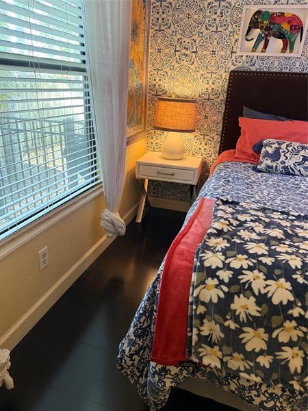 Building Photo - 1509 NW 4th Ave