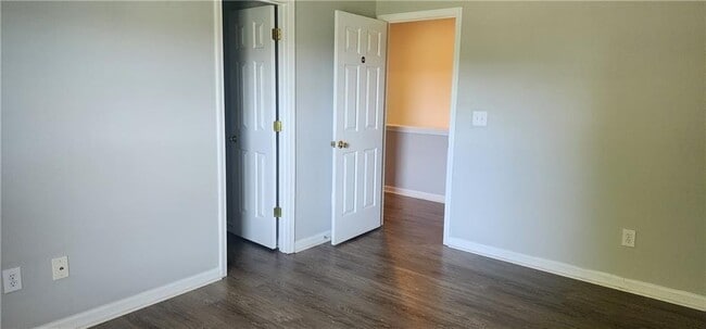 Building Photo - 413 Windstone Trail