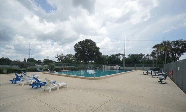 Building Photo - 7605 Glades Ct