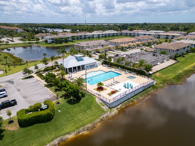 Building Photo - 4551 Arboretum Cir