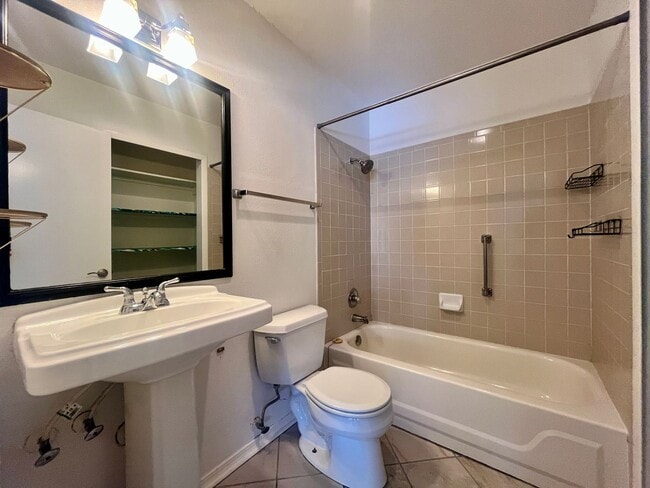 Building Photo - FALL INTO A NEW HOME WITH OUR MOVE-IN SPEC...