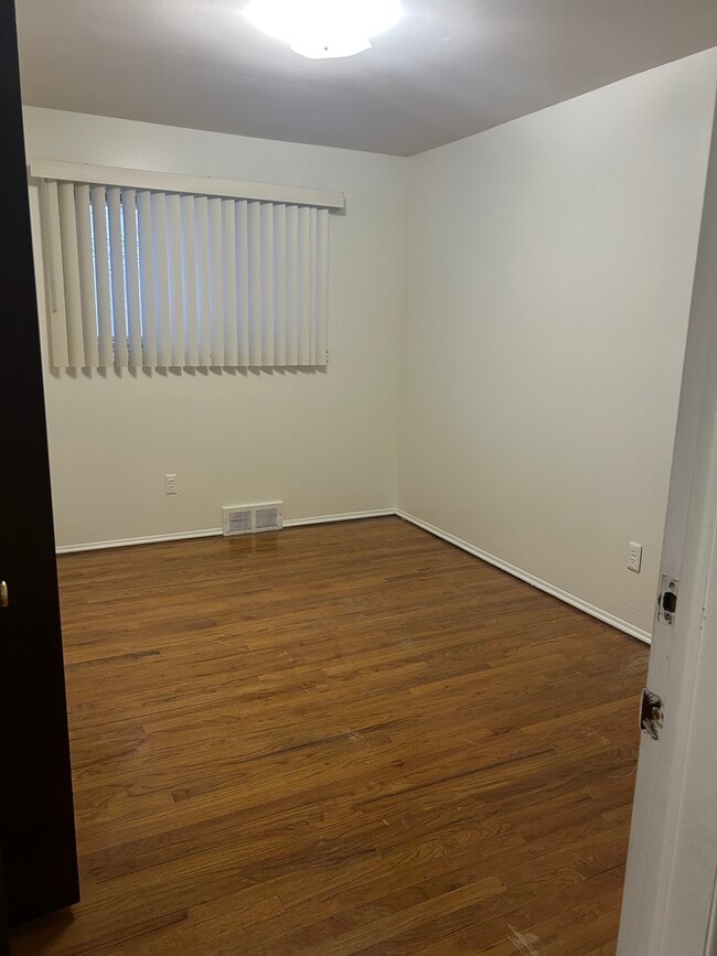 Building Photo - 36158 Weber Dr