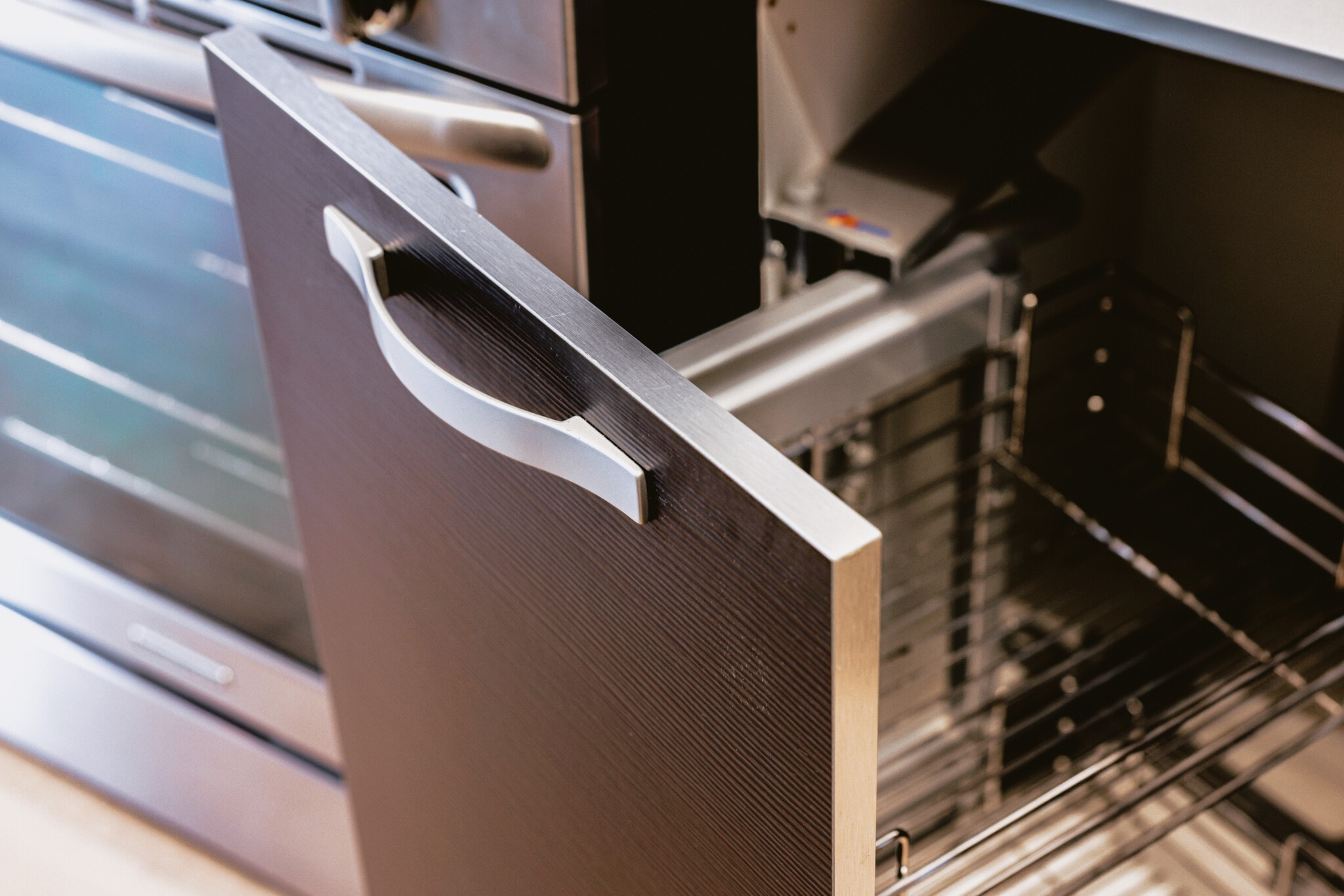 Building Photo - 10650 Holman Ave