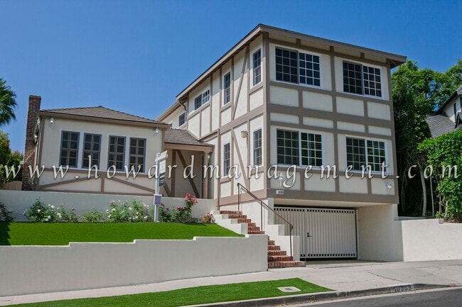 Primary Photo - Contemporary Style 5bed/5bath Home with Ad...