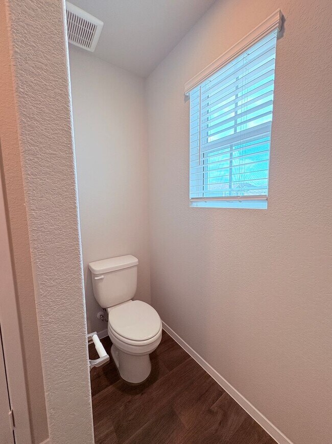 Building Photo - Brand New 4-Bedroom Home in Pflugerville –...