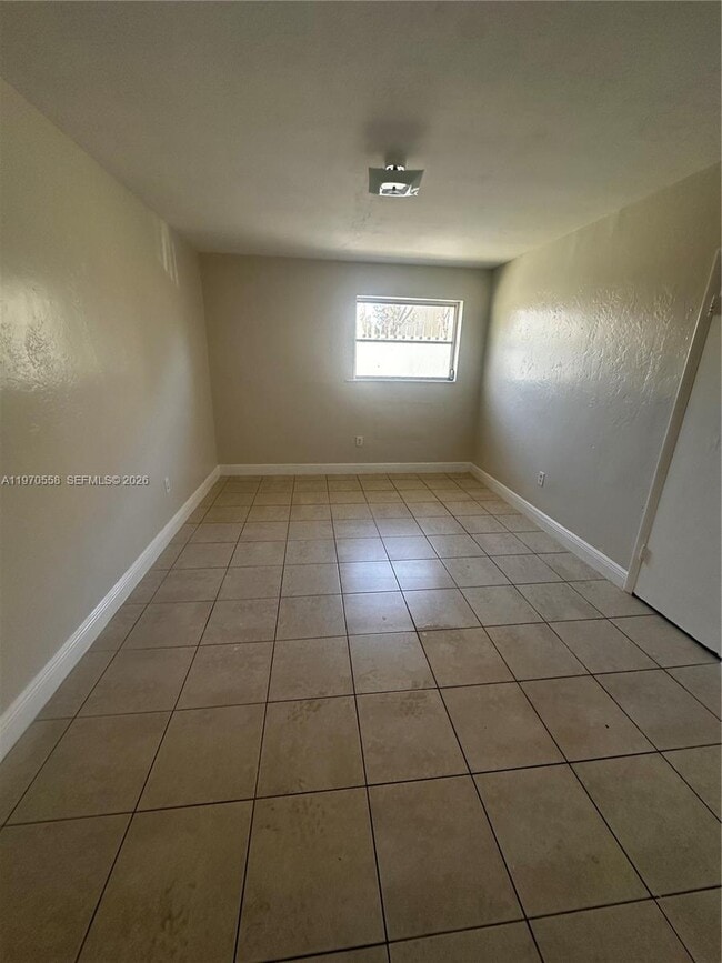 Building Photo - 237 NW 55th St