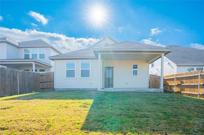 Building Photo - 172 Breccia Trl