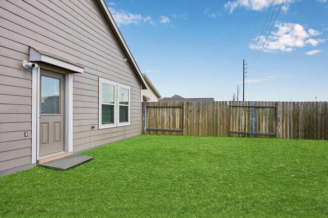 Building Photo - 7931 Tuscan Cypress Dr