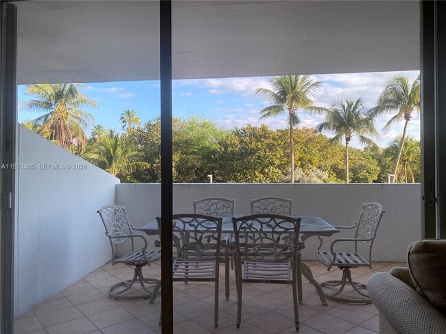 Building Photo - 177 Ocean Ln Dr