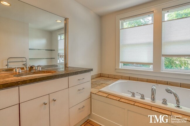 Building Photo - Updated 1928 Tutor w/ Original Touches and Large Fully Fenced Back Yard