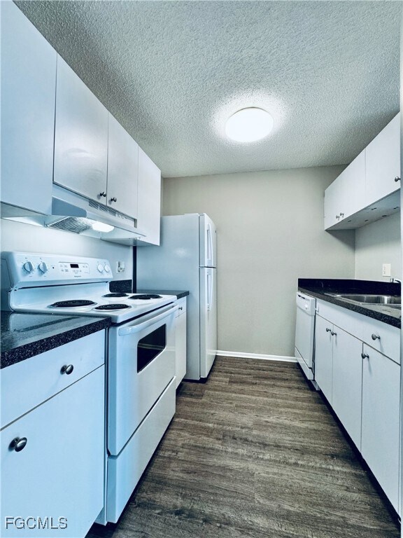 Building Photo - 3407 Winkler Ave