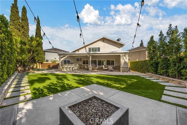 Building Photo - 1320 N Van Gogh Cir