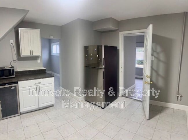 Building Photo - 2819 Comly Rd