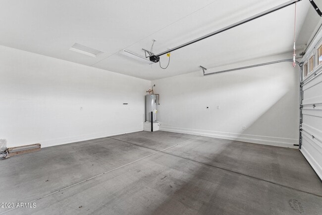 Building Photo - 4456 Covered Wagon Trl