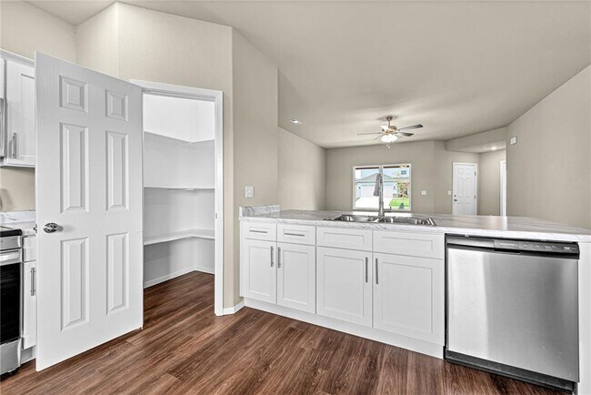 Building Photo - 2766 W Azurite St