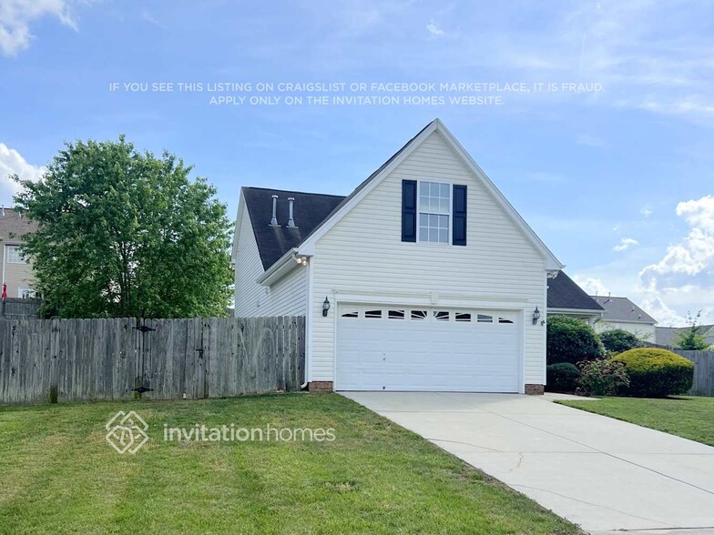 Primary Photo - 430 Fernway Dr