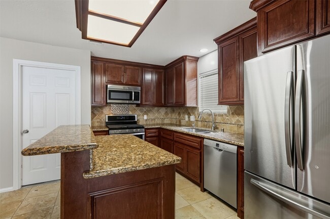 Building Photo - 14861 Altair Ct