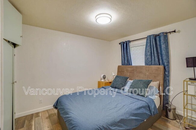 Building Photo - 1206 Grand Blvd