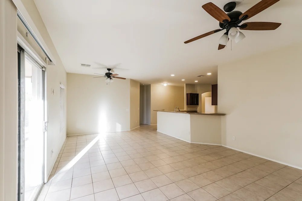 Building Photo - 15723 W Calavar Rd