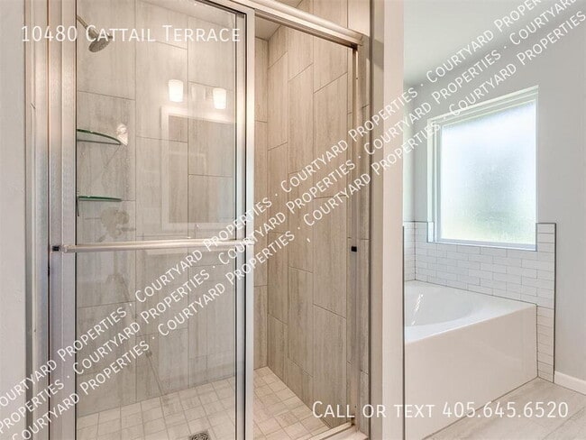 Building Photo - 10480 Cattail Ter