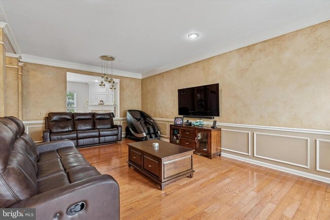 Building Photo - 2136 Sugar Maple Ln