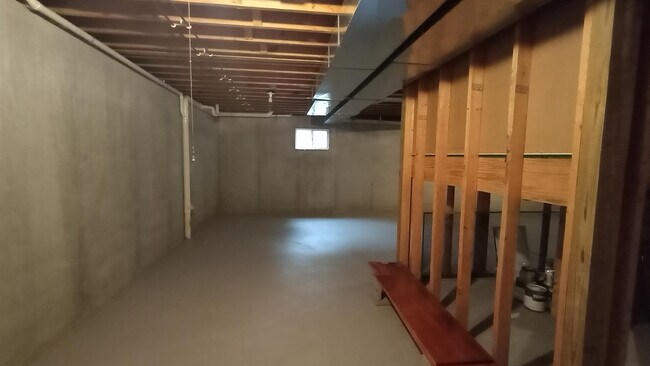 Building Photo - 8246 Maineville Rd