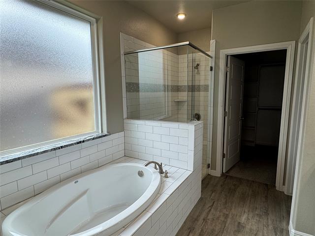Building Photo - 612 Sovereign Dr