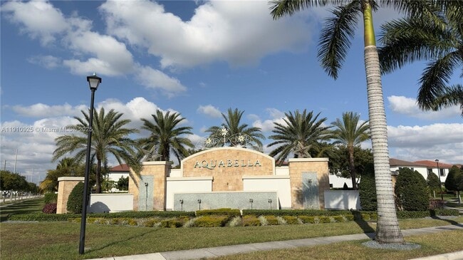 Building Photo - 10337 W 34th Ln