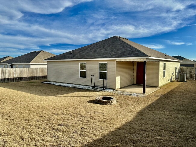 Building Photo - 816 NW 68th Ave