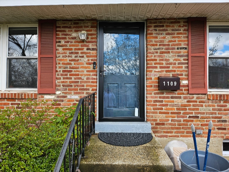 Building Photo - 1109 Whitpain Hills