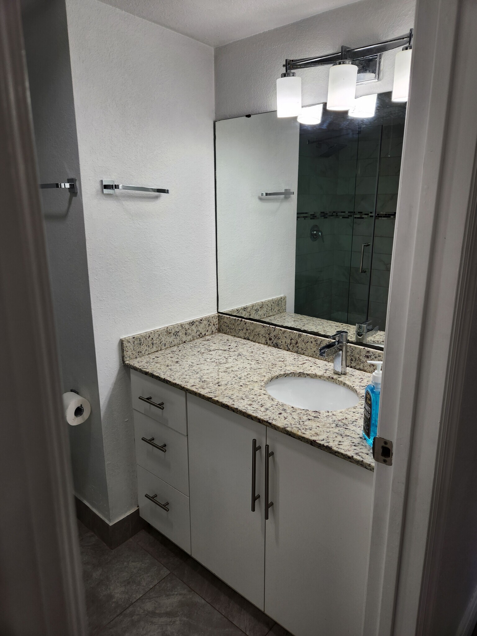 Bathroom 1 - 9143 SW 77th Ave