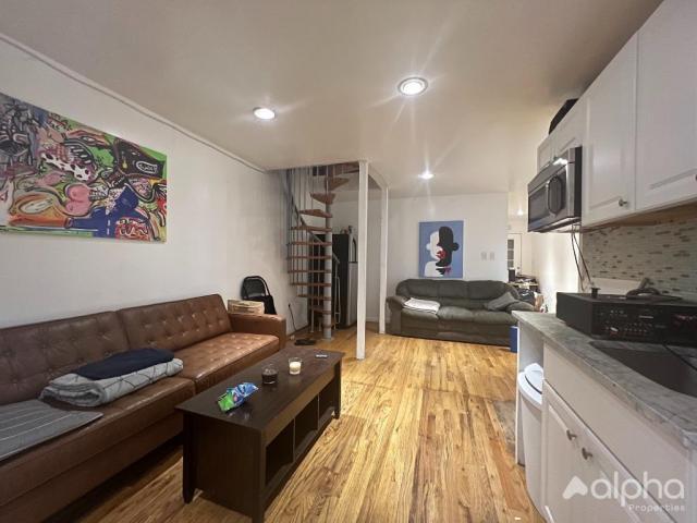 Primary Photo - 4 bedroom in NEW YORK NY 10029