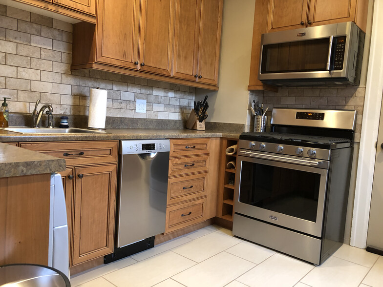 Newly updated kitchen - 1704 E 16th Ave