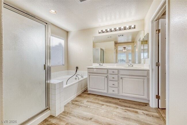 Building Photo - 1705 Autumn Sage Ave