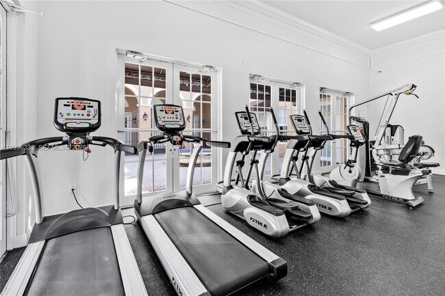 Building Photo - 14749 SW 9th St