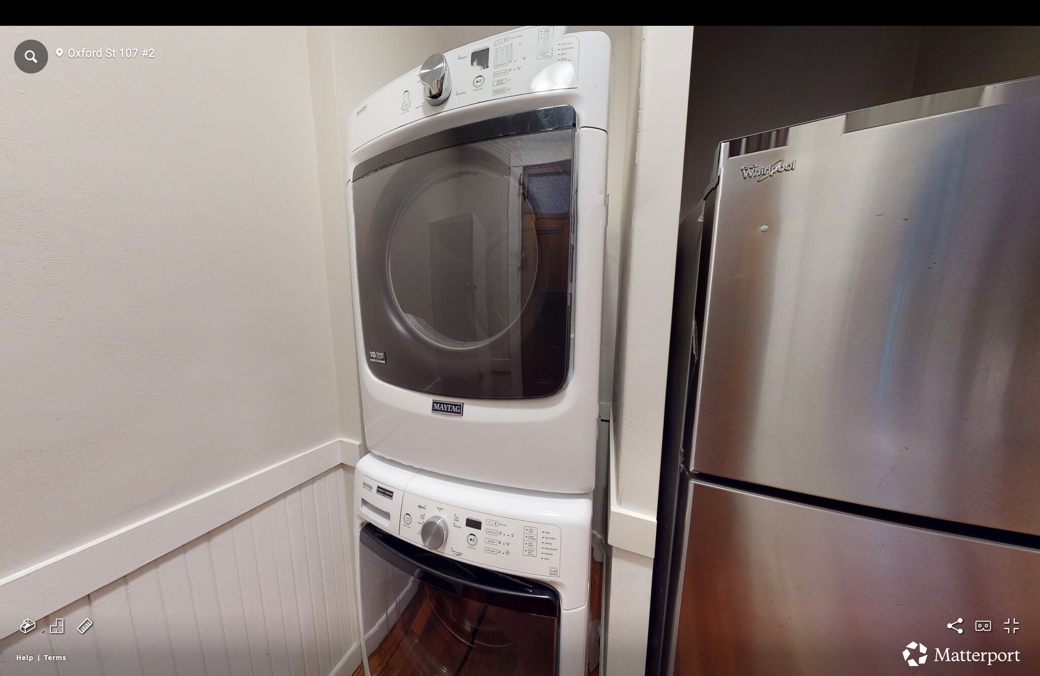 Building Photo - 107 Oxford St