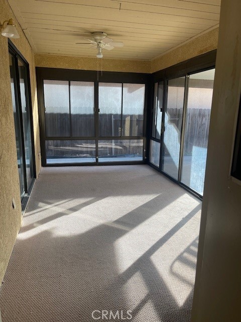 Building Photo - 743 Via Linda Dr