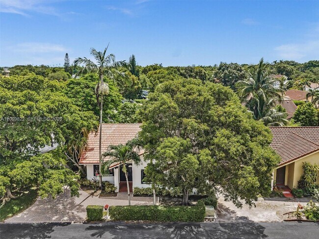Building Photo - 7457 SW 112th Pl