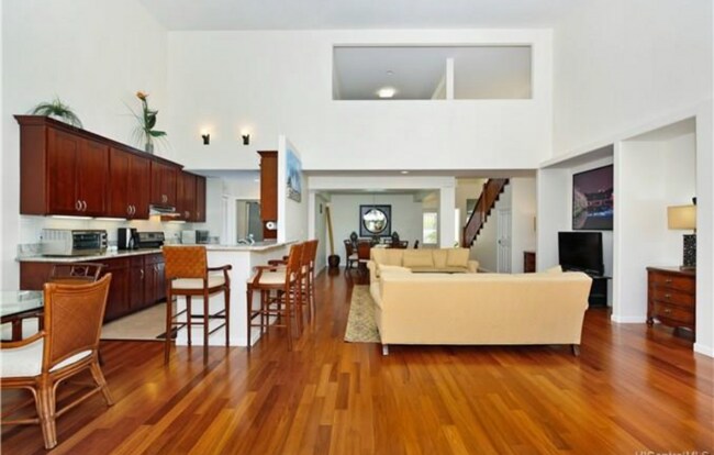 Building Photo - 4320 Pahoa Ave