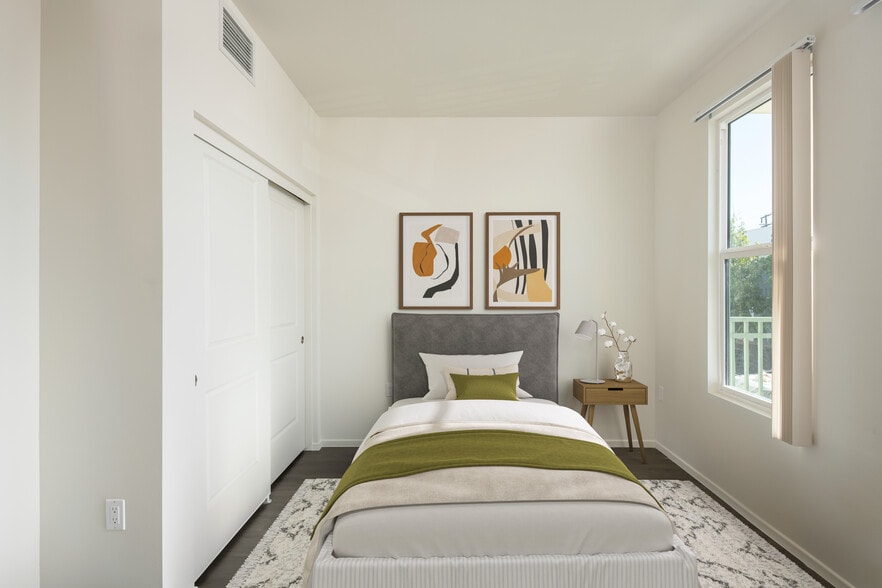 Building Photo - Kalmia Rose (Jordan Downs)