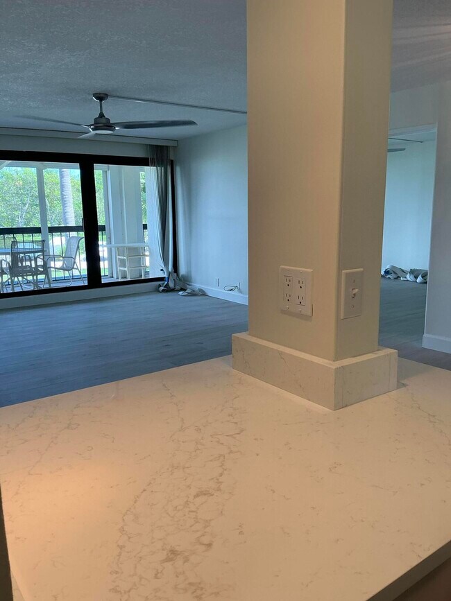 Building Photo - 3792 NE Ocean Blvd