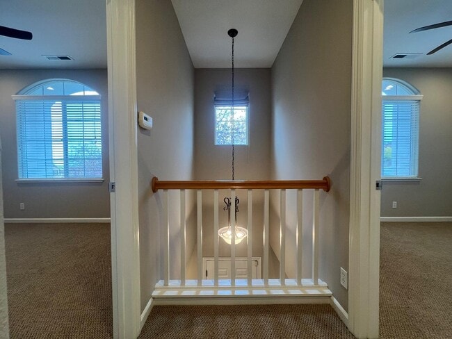 Building Photo - 4102 Voltaire St