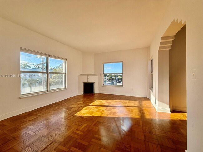 Building Photo - 4035 Meridian Ave