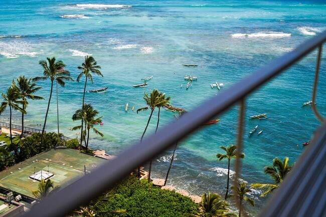 Building Photo - 2895 Kalakaua Ave