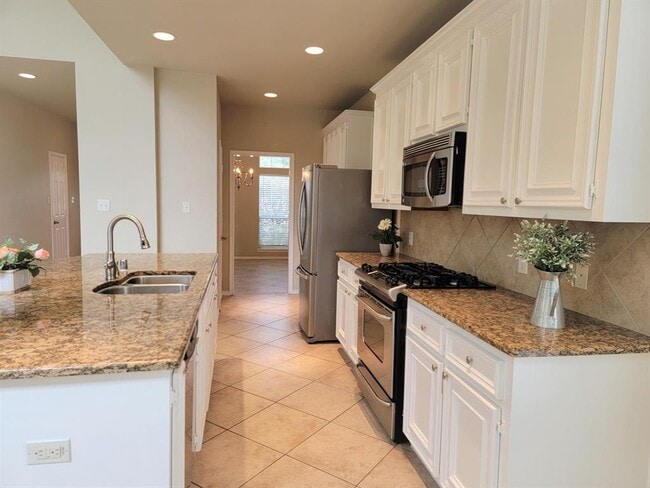 Building Photo - 13007 Balsam Lake Ct