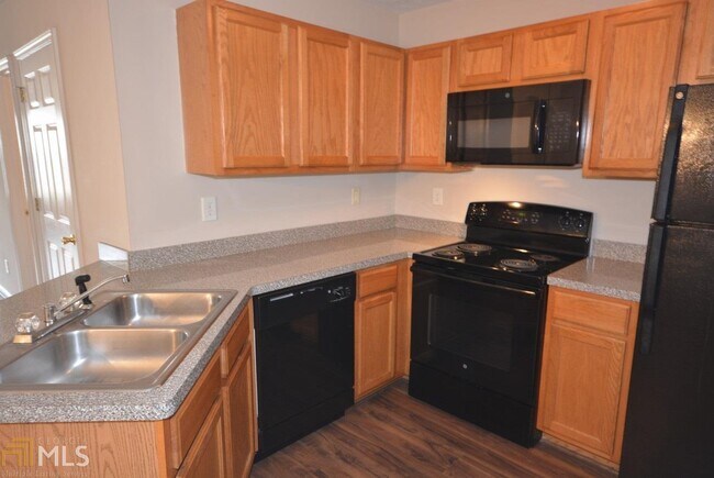 Building Photo - 1525 Eastern Sunrise Ln