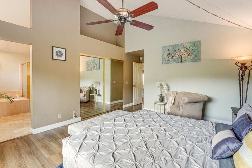 Building Photo - 182 Westminster Way