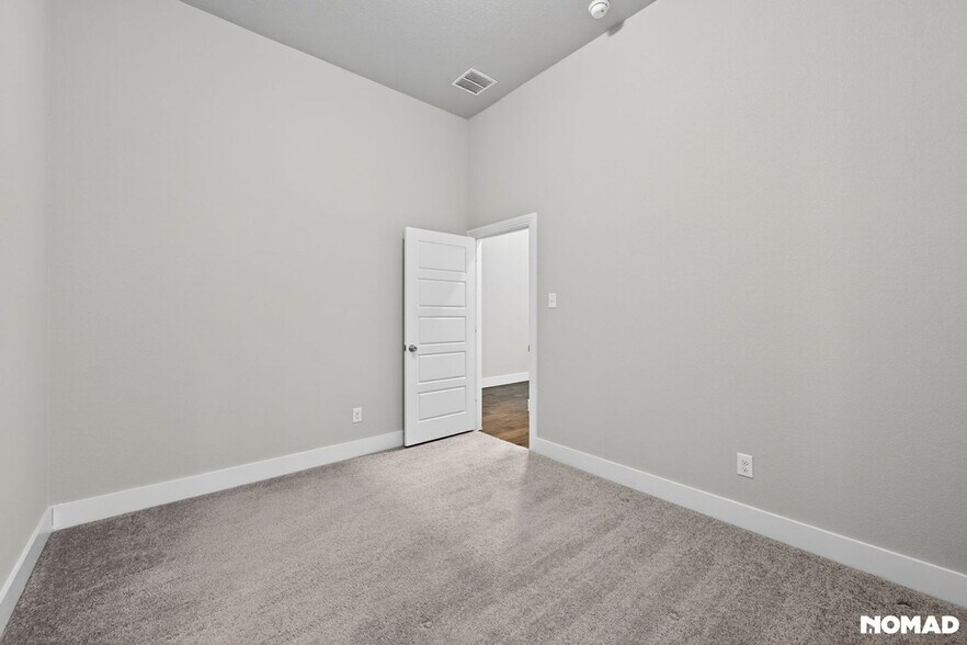 Building Photo - 1312 Audubon Dr