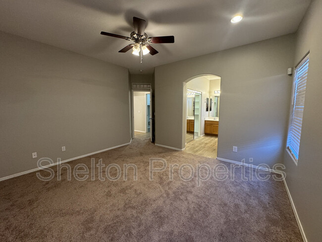 Building Photo - 23769 W La Canada Blvd